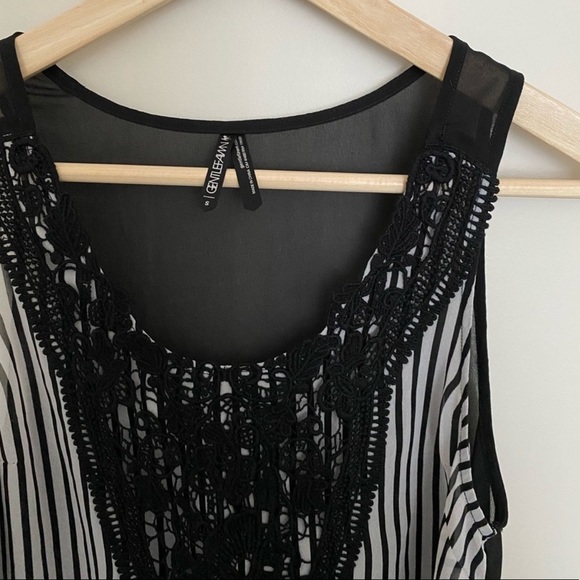 GENTLE FAWN Black White Striped Lace Mesh Tank - Picture 4 of 5